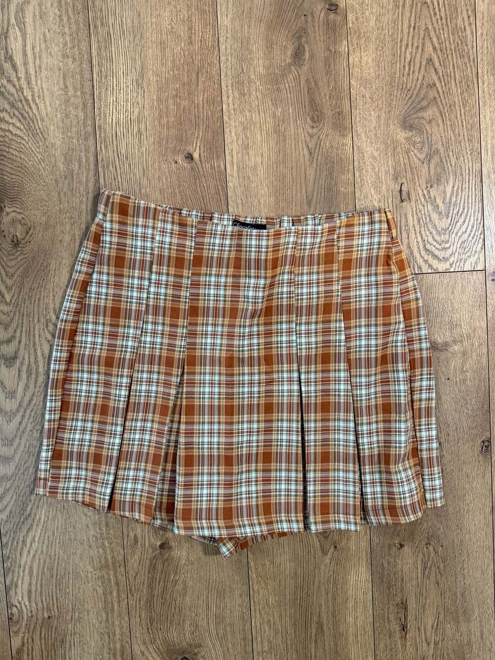 Chocolate U.S.A. Brown Orange Plaid Pleated Skort